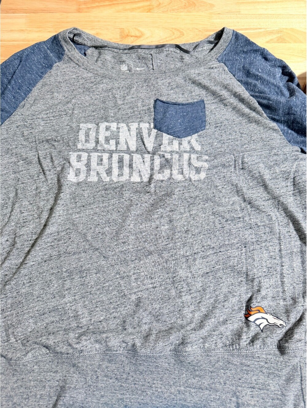 Denver Broncos NFL Team Apparel Gray and Navy Raglan Sweatshirt XL